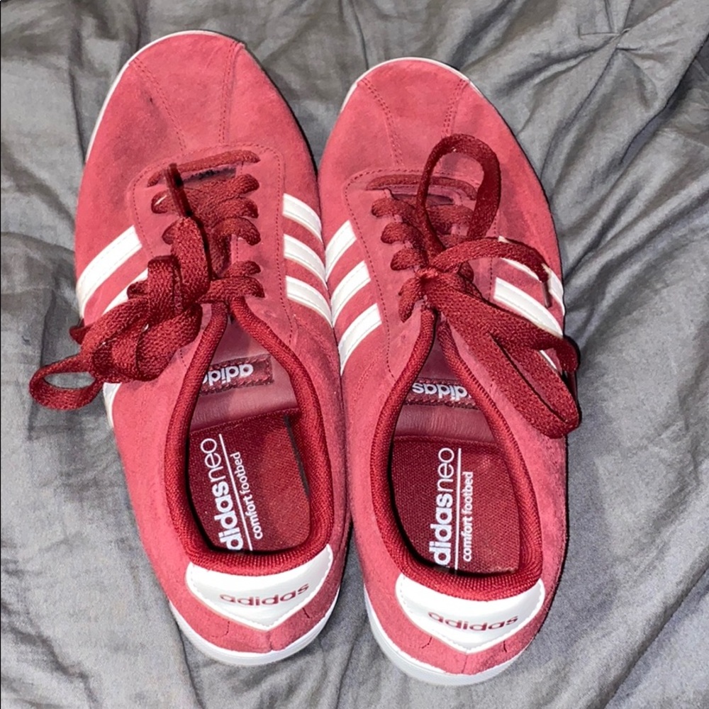 Adidas Sneakers